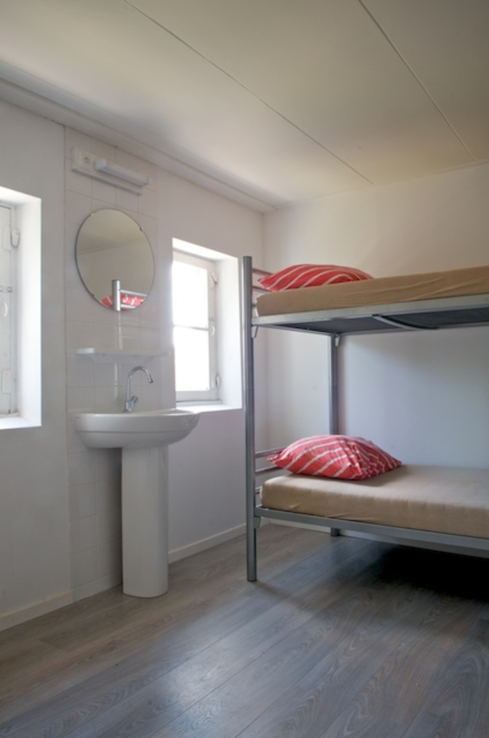 habitaciones para los niños y jovenes del campamento de verano en holanda