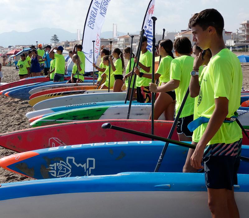 preparados para el paddle surf en las vacaciones con niños