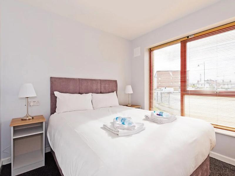 quarto com cama de casal para curso de línguas em dublin