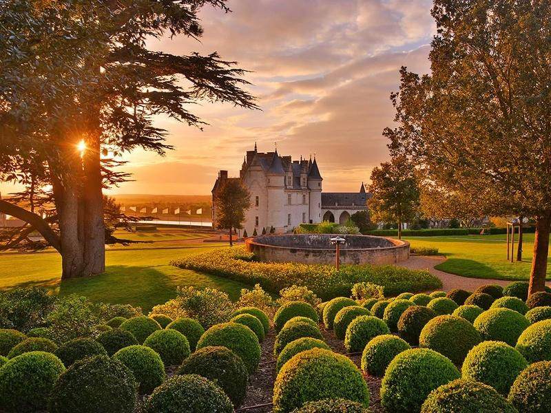 Foto de un atardecer en el Valle del Loira tomada durante una colonia de verano en Francia