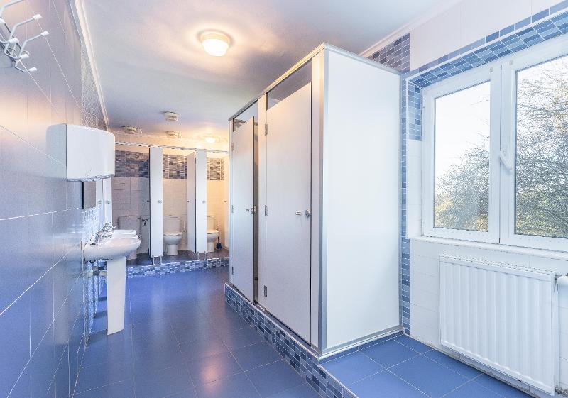 Baño azul de la colonia náutica