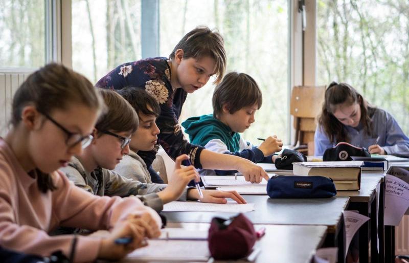 Clase de idiomas en campamento de verano en Bélgica