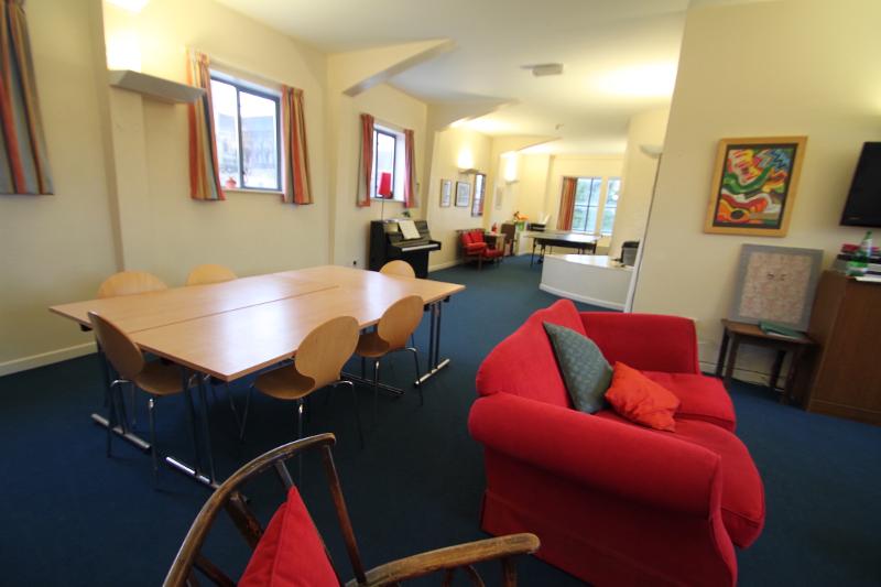 Sala de relax en el curso de idiomas en Inglaterra