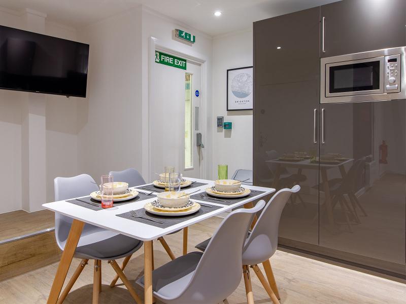 Cocina comedor en el curso de verano en inglaterra