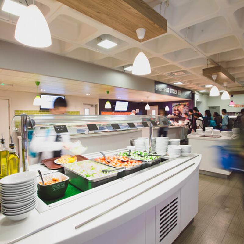Buffet en el curso ingles en extranjero
