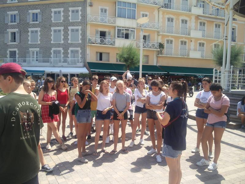 Foto durante una visita a Biarritz durante un curso frances francia