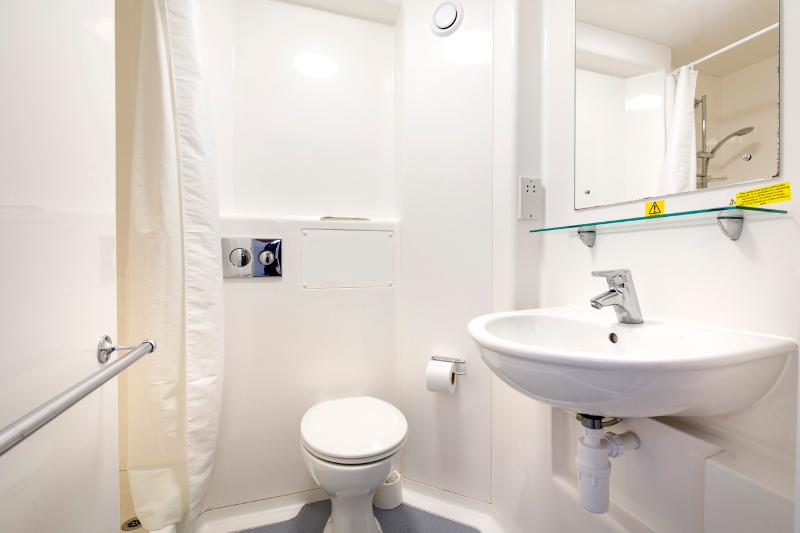 Baño de un curso ingles en reino unido