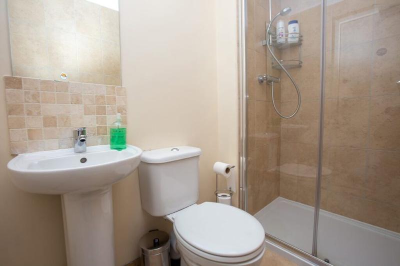 toilets del summer camp uk