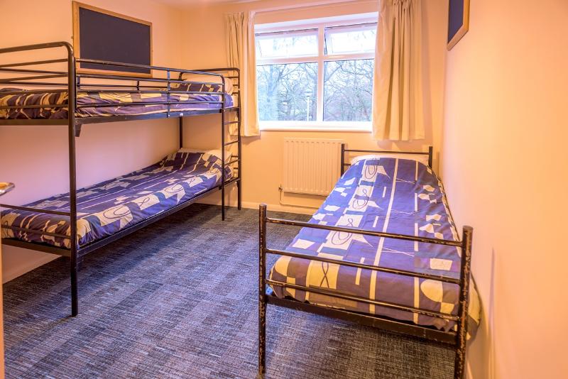 Habitación con literas en el curso de ingles en inglaterra