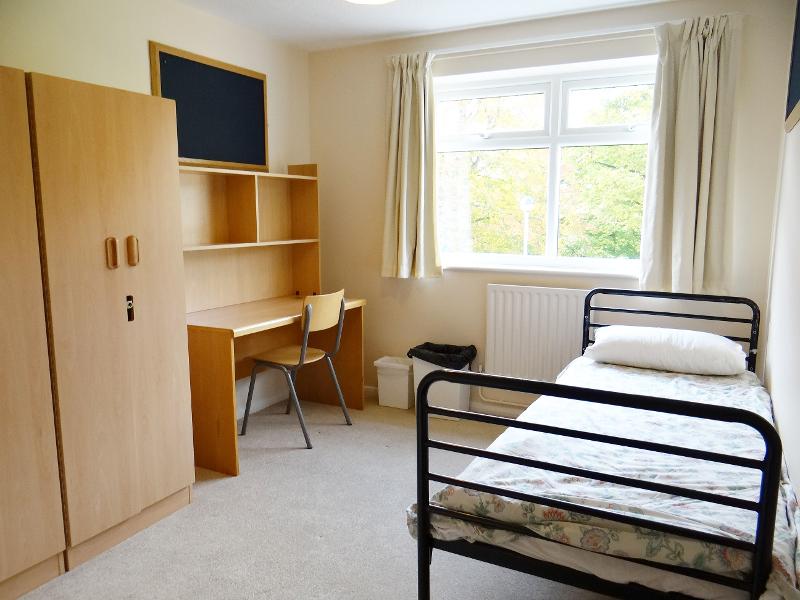 Habitación individual en el curso de idiomas en inglaterra 
