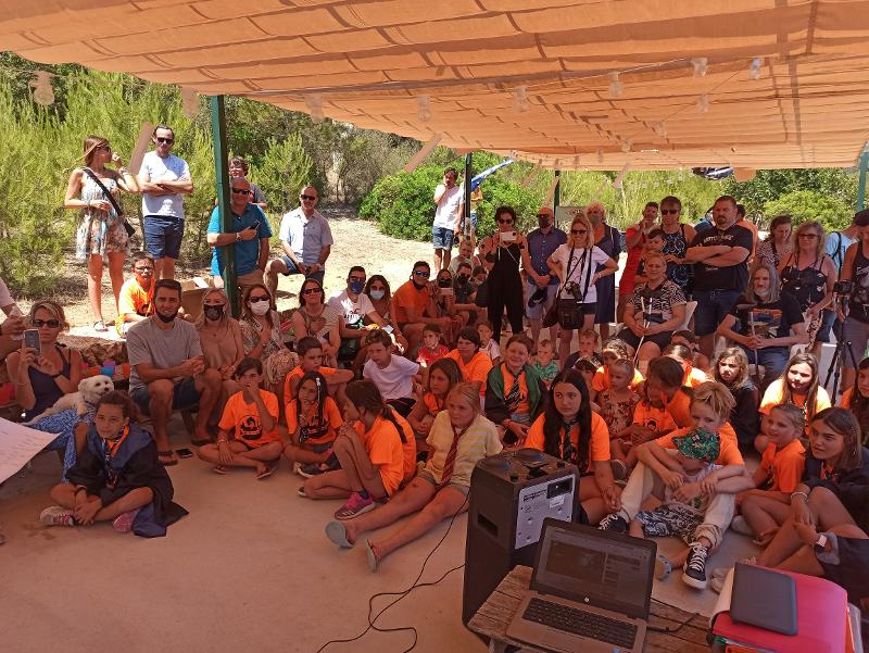Reunión en el campamento de verano en ingles comunidad de madrid