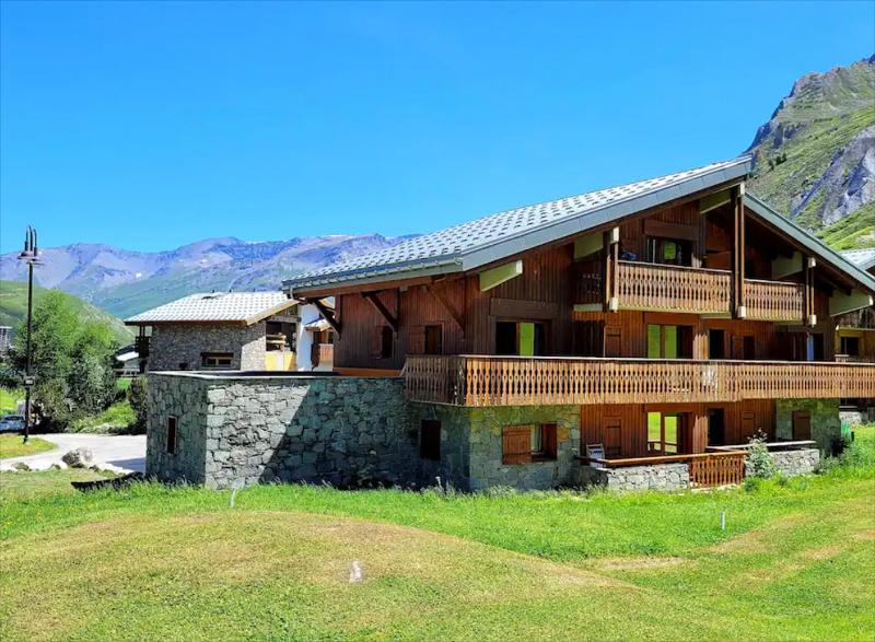 Fachada del alojamiento de unas vacaciones ski