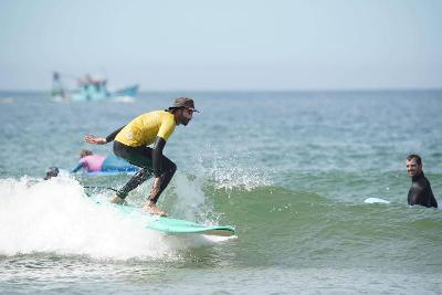 Surfcamp Internacional 18+ Portugal - Costa da Caparica