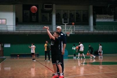 Campamento de verano de baloncesto en Bolonia - Bologna