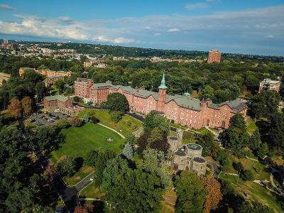 Curso de inglés en New York Mount St. Vincent - North Riverdale, New York
