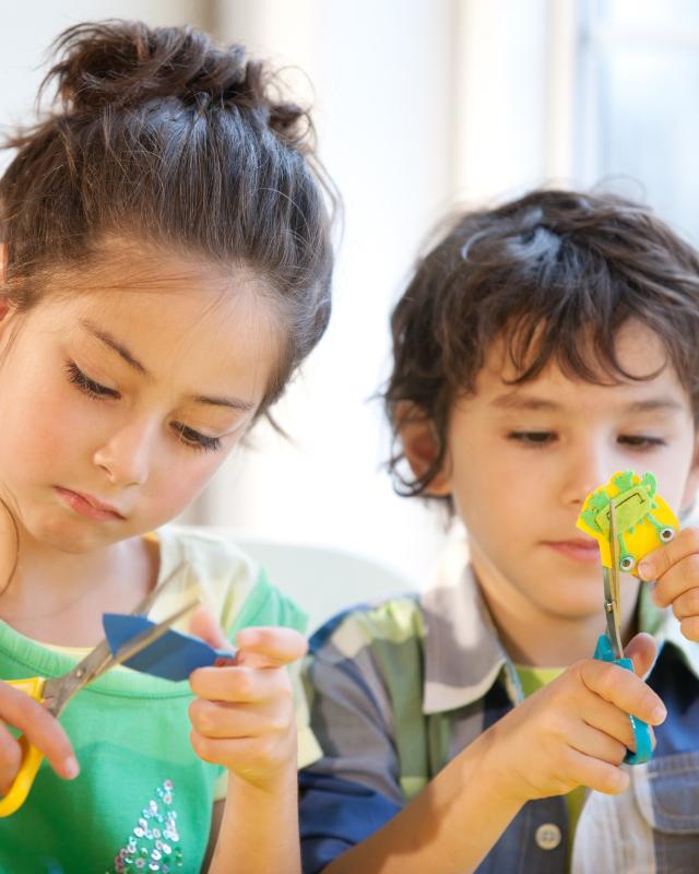 Campamentos Manualidades para Niños