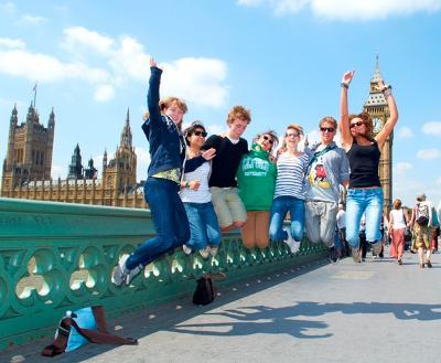 Campamentos para aprender Inglés 2025