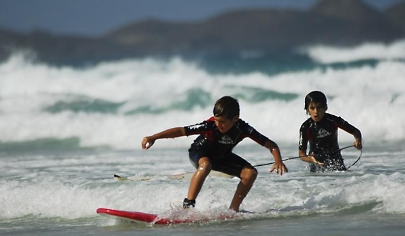 Surfcamps Bilbao 2026