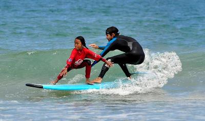 Surfcamps norte España 2025
