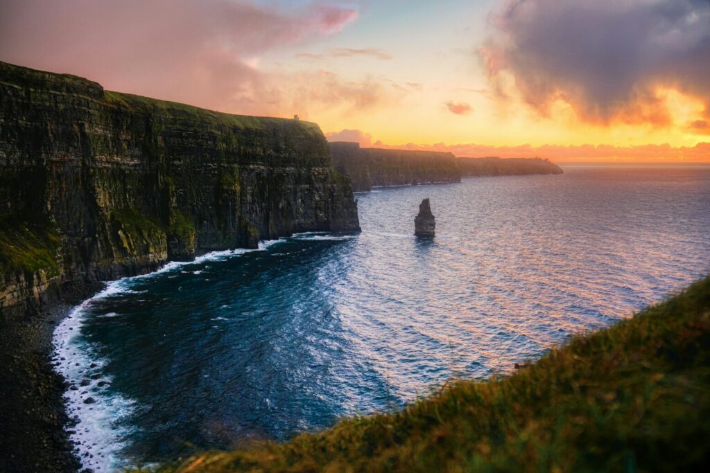 estudiar ingles en irlanda con vistas al mar