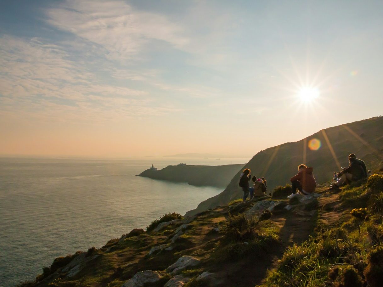 Grupo de amigos en Irlanda